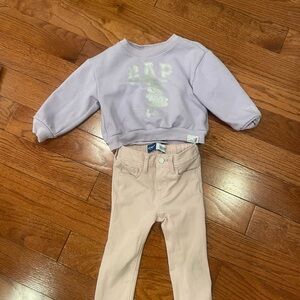 Purple Disney Minnie Mouse sweater and pink begging a size 2T gap and old navy